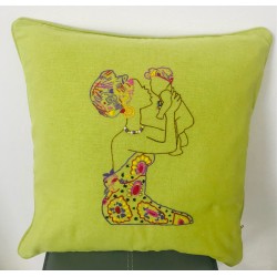YAYE - African woman and child cushion cover